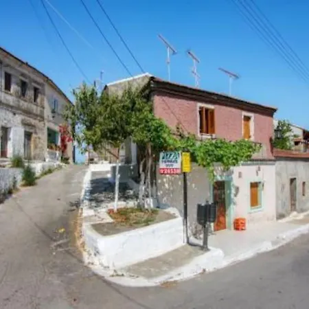 Casa de Férias 5 Bedroom Unique Ionian House Perivólion