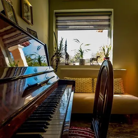 5 Bedroom Unique Ionian House Perivólion