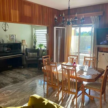 5 Bedroom Unique Ionian House Vakantiehuis Perivólion