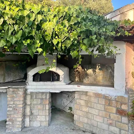 Vakantiehuis 5 Bedroom Unique Ionian House *